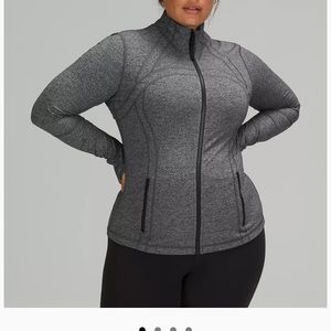 🍋 Lululemon Define Jacket
Luon